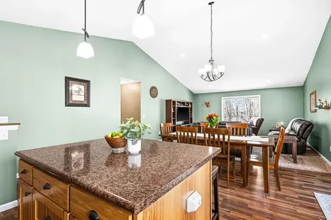 14 Deer Valley Road Duluth MN 55811