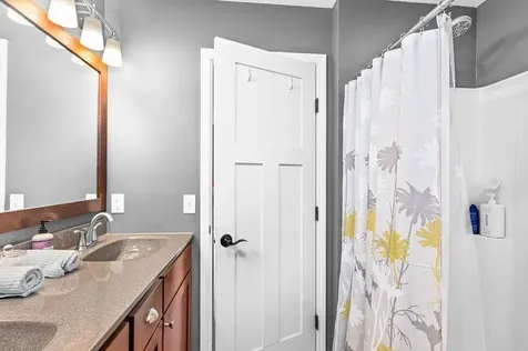 14 Deer Valley Road Duluth MN 55811