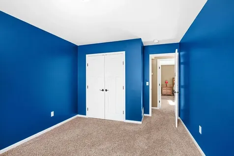 14 Deer Valley Road Duluth MN 55811