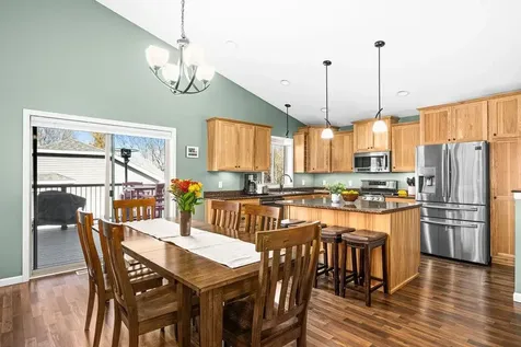 14 Deer Valley Road Duluth MN 55811