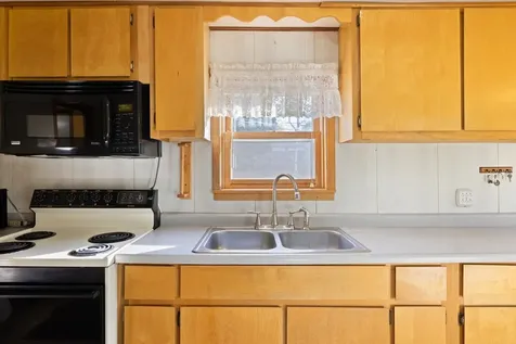 2120 Kelly Avenue Cloquet MN 55720