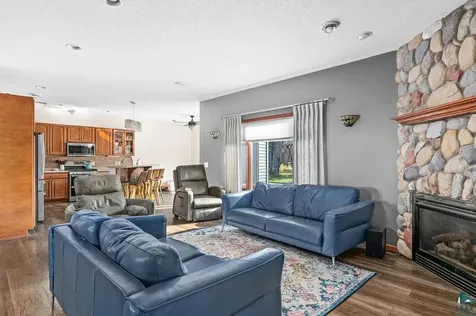 6048 Lakewood Road Duluth MN 55804-9617