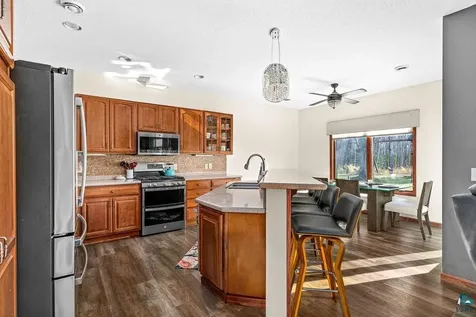 6048 Lakewood Road Duluth MN 55804-9617