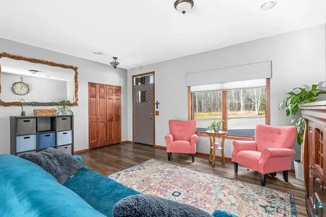 6048 Lakewood Road Duluth MN 55804-9617