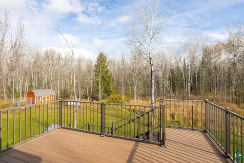 6048 Lakewood Road Duluth MN 55804-9617