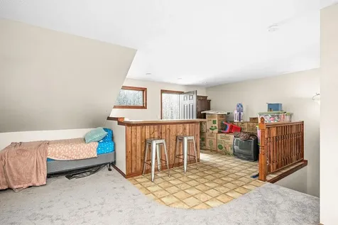 6048 Lakewood Road Duluth MN 55804-9617