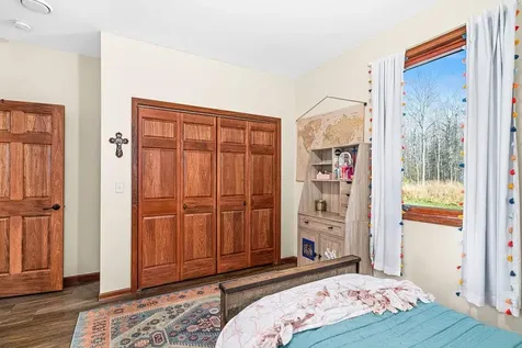 6048 Lakewood Road Duluth MN 55804-9617