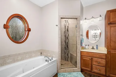 6048 Lakewood Road Duluth MN 55804-9617