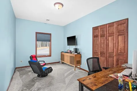 6048 Lakewood Road Duluth MN 55804-9617