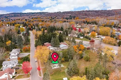 4931 Wyoming Street Duluth MN 55804