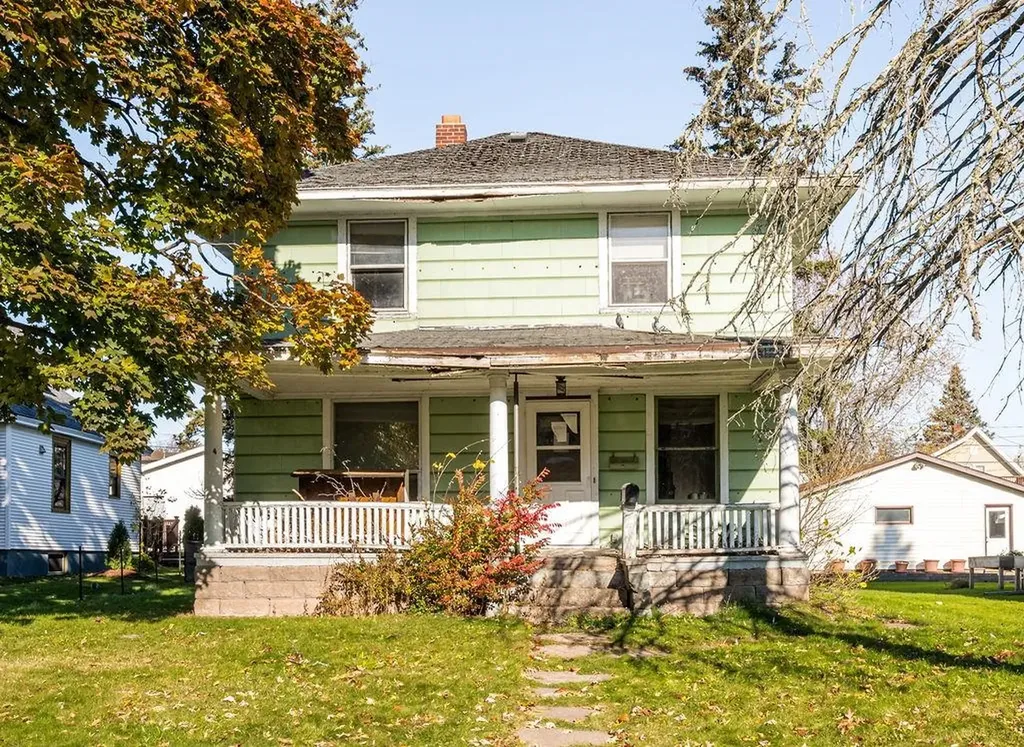 4623 Pitt Street Duluth MN 55804