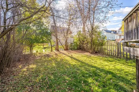 819 N 7th Avenue E Duluth MN 55805