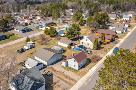 25 4th Avenue Soudan MN 55782