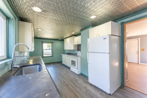 25 4th Avenue Soudan MN 55782