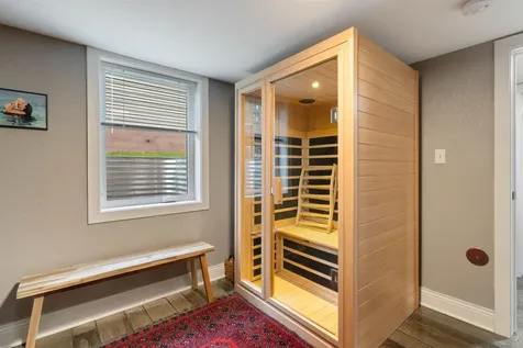 4816 Dodge Street Duluth MN 55804