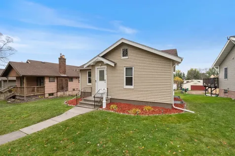 4816 Dodge Street Duluth MN 55804