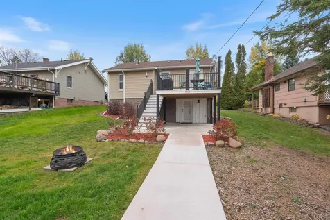 4816 Dodge Street Duluth MN 55804