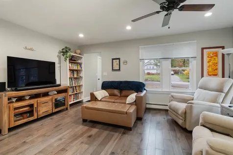 4816 Dodge Street Duluth MN 55804