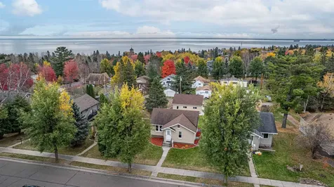 4816 Dodge Street Duluth MN 55804