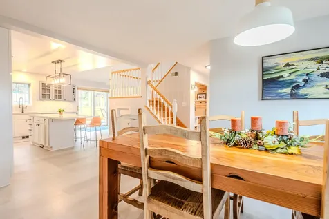 1123 Valley Drive Duluth MN 55804