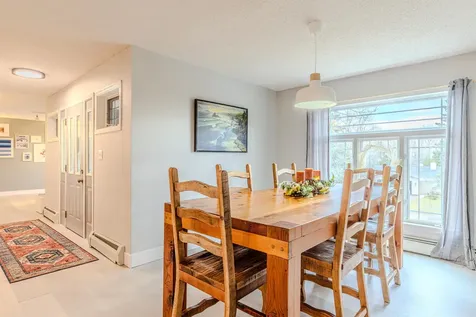 1123 Valley Drive Duluth MN 55804