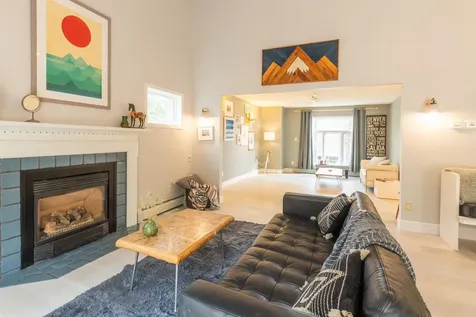 1123 Valley Drive Duluth MN 55804