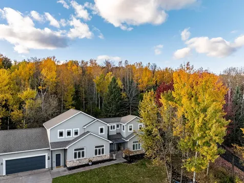 1123 Valley Drive Duluth MN 55804