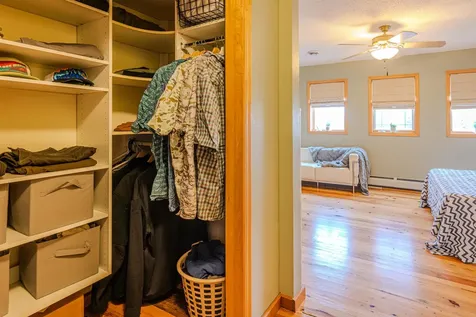 1123 Valley Drive Duluth MN 55804