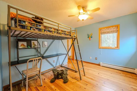 1123 Valley Drive Duluth MN 55804