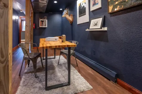 1123 Valley Drive Duluth MN 55804