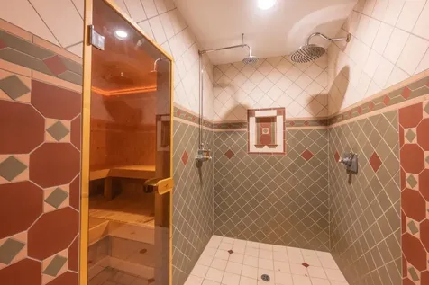 1123 Valley Drive Duluth MN 55804