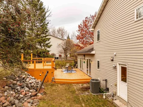 1123 Valley Drive Duluth MN 55804