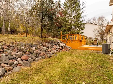 1123 Valley Drive Duluth MN 55804