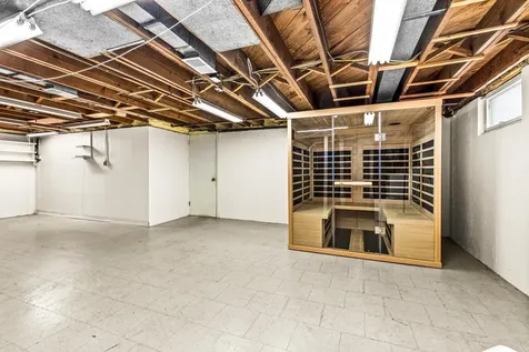 413 W Owatonna Street Duluth MN 55803