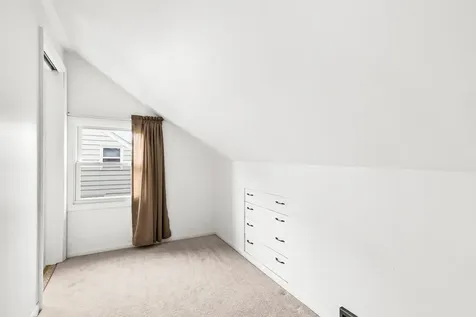 413 W Owatonna Street Duluth MN 55803