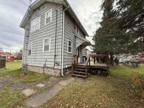 214 SW 8th Street Chisholm MN 55719