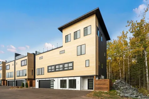 3731 London Road Duluth MN 55804