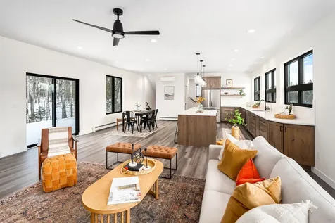 3731 London Road Duluth MN 55804