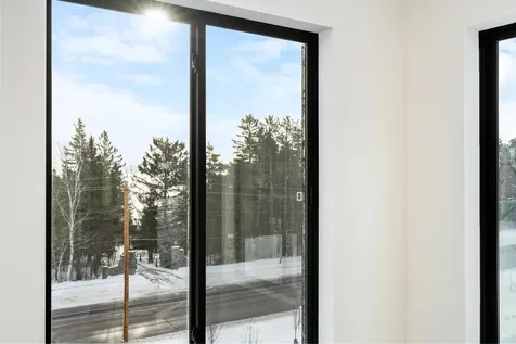 3731 London Road Duluth MN 55804