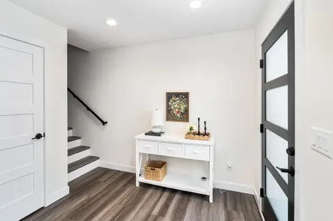 3731 London Road Duluth MN 55804