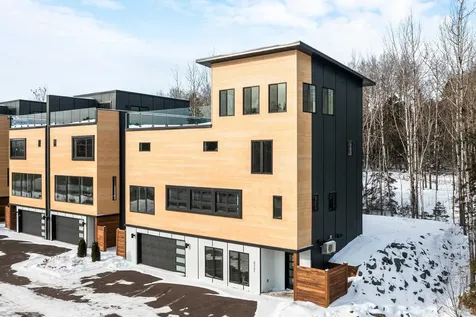 3731 London Road Duluth MN 55804