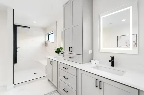 3731 London Road Duluth MN 55804