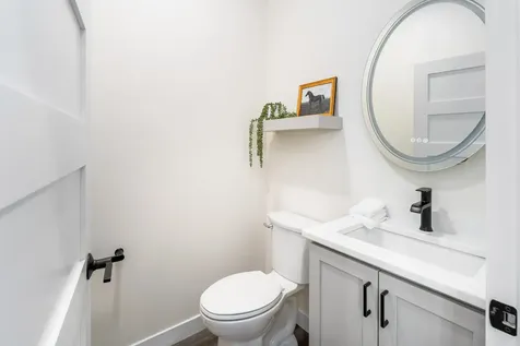 3731 London Road Duluth MN 55804