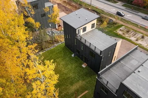 3731 London Road Duluth MN 55804