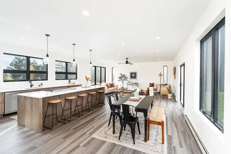 3731 London Road Duluth MN 55804