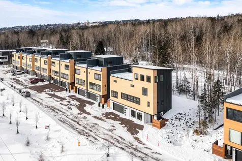 3731 London Road Duluth MN 55804