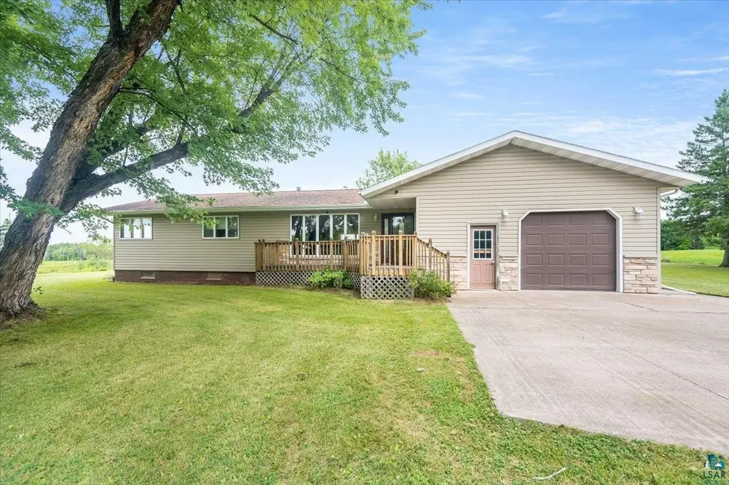 5426 S Darrow Road Superior WI 54880