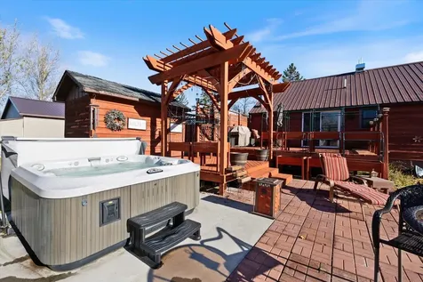 4057 Highway 11 International Falls MN 56649