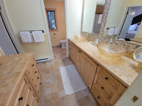 1470 Highway 61 E Grand Marais MN 55604