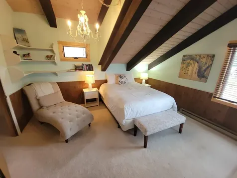 1470 Highway 61 E Grand Marais MN 55604